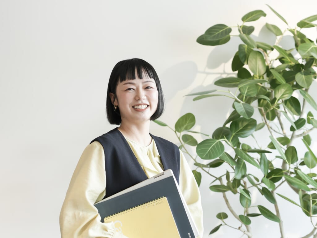 行政書士　山田恭子